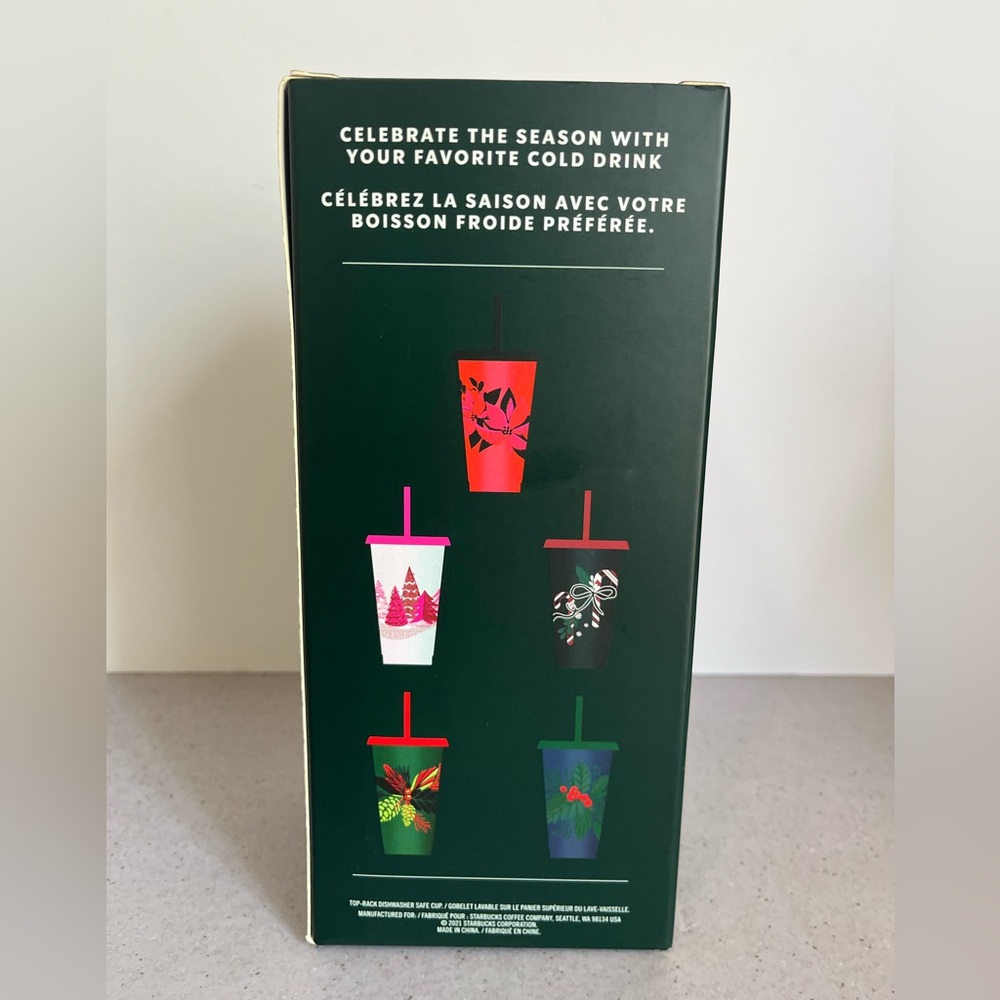 NEW Starbucks 2021 Holiday 24oz Reusable‎ Cold Cups with Lids & Straws Pack 5